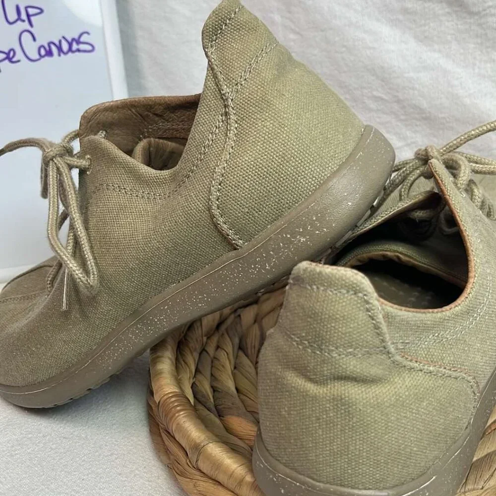 Crocs Men's Khaki‎ Canvas Lace Up Oxfords SZ 9M Office Casual Hipster Comfort